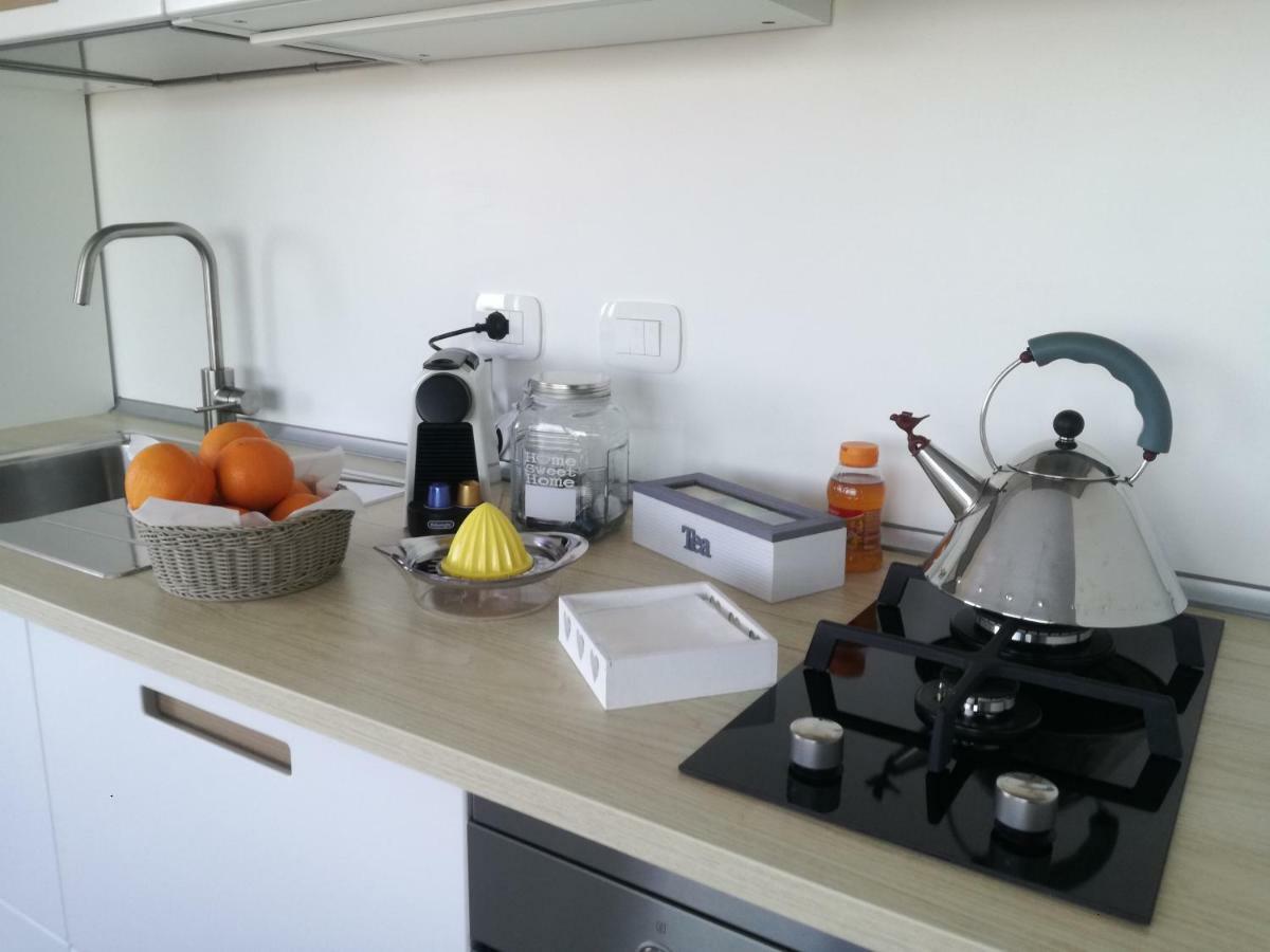 Quarantacinque Ospitalita Hotel Cagliari Bagian luar foto